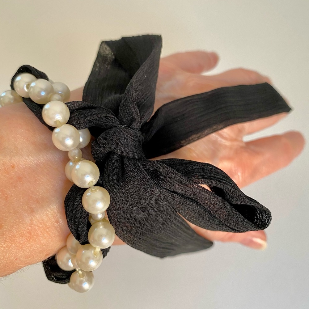 SILK CHIFFON+FAUX PEARLS STRETCH BRACELET